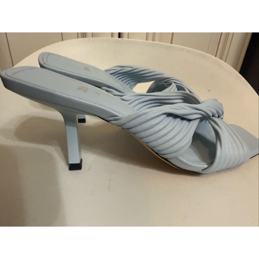 Zara Women's Twisted Pleated Crossover Straps Heeled Sandals Light Blue Size 37